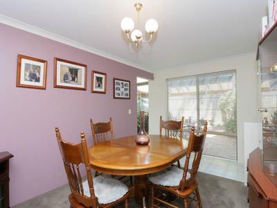 10 Woodland Dale, Canning Vale