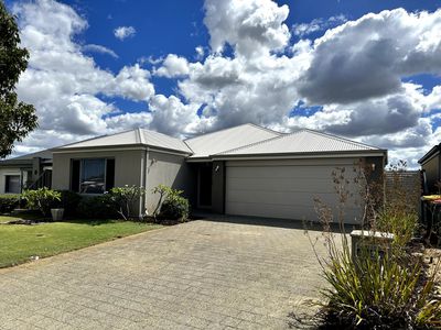 19 Mayali Bend, Banksia Grove