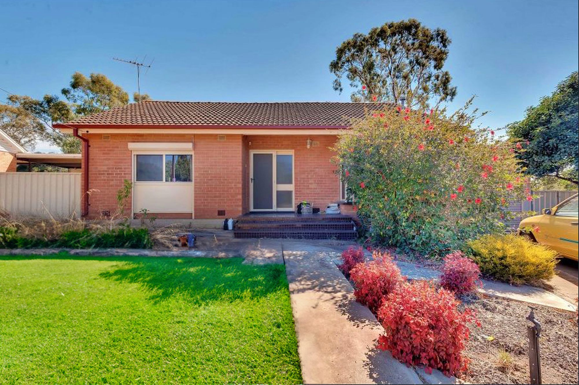 13 Brown Street, Northfield
