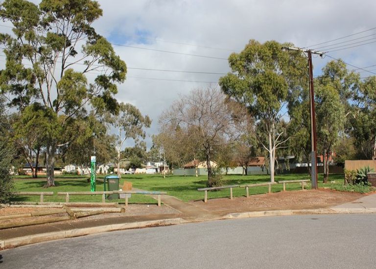 34 Myer Road, Sturt