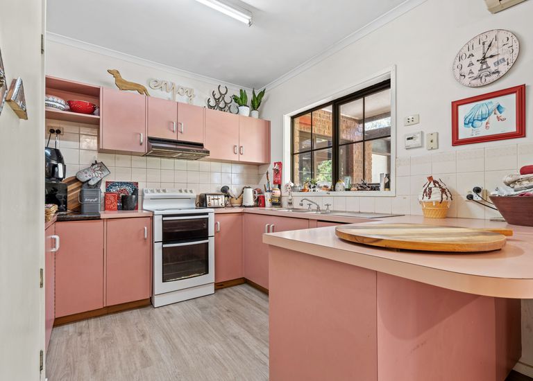 13 Benbows Road, Portland