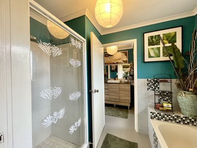 2 / 2 Hakea Court, Kawungan