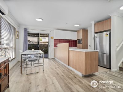 14 Whitfield Parade, Hammondville