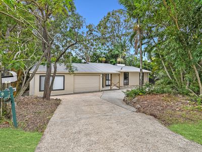 2 Eucalyptus Ave, Varsity Lakes