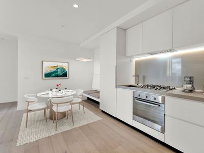 5903 / 81 A'Beckett Street, Melbourne