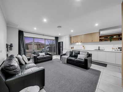 43 Galeff Avenue, Truganina