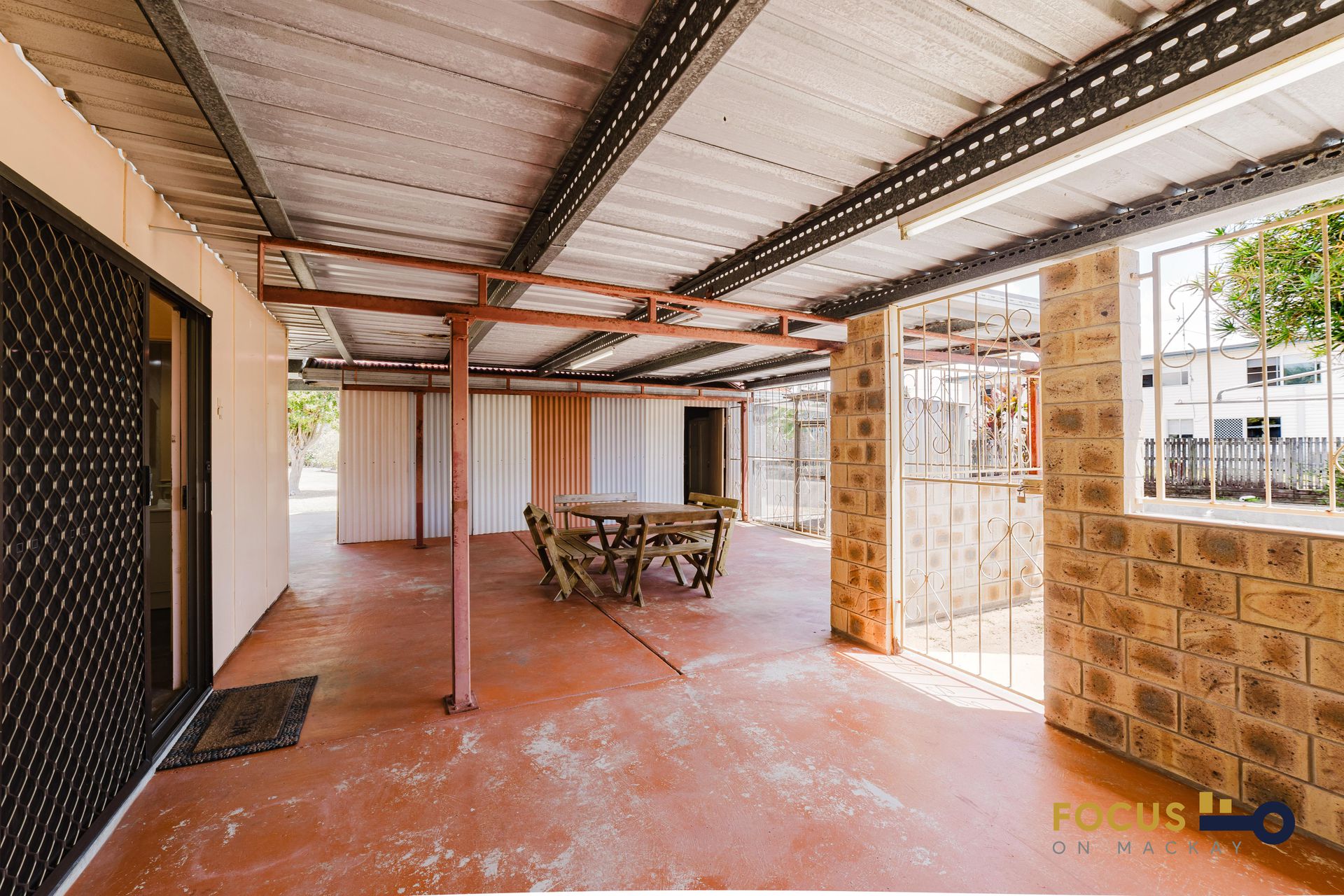 House / 14 Lynch Street, East Mackay