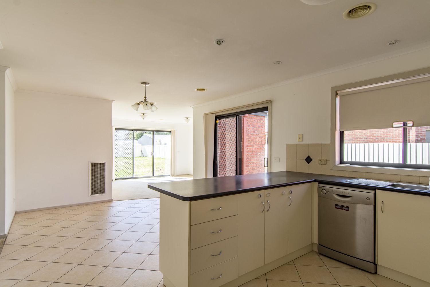 3 Shiralee Crescent, Horsham