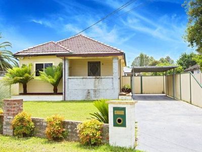 18 Endeavour Road, Georges Hall