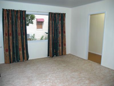 169 Kingfisher street, Longreach