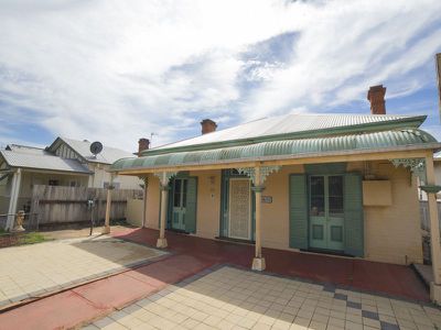 70 Carrington Avenue, Dubbo