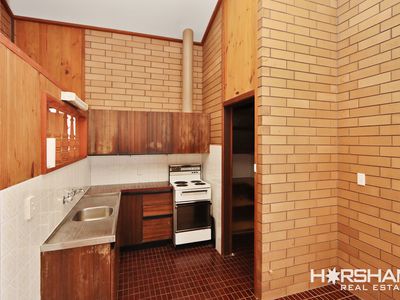 16 / 15 Begg Street, Horsham