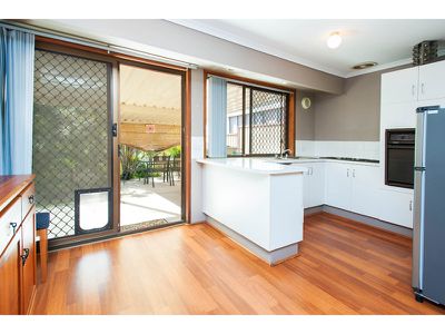 2 / 10 Paramount Pl, Oxenford