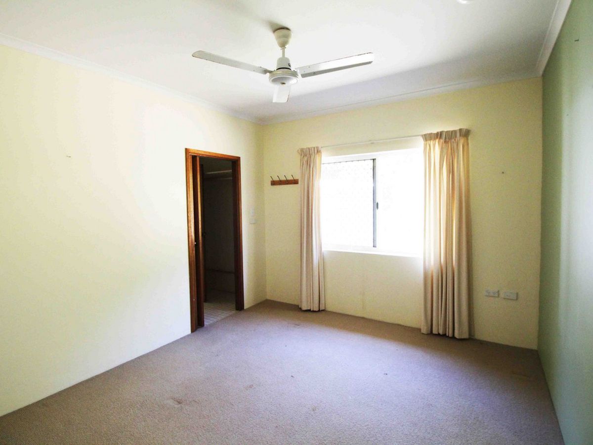 3 WADLEY CLOSE, Atherton