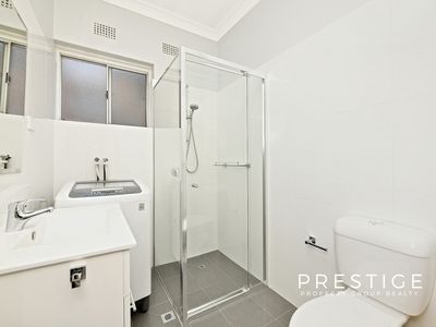 9 / 81 Forest Road, Arncliffe