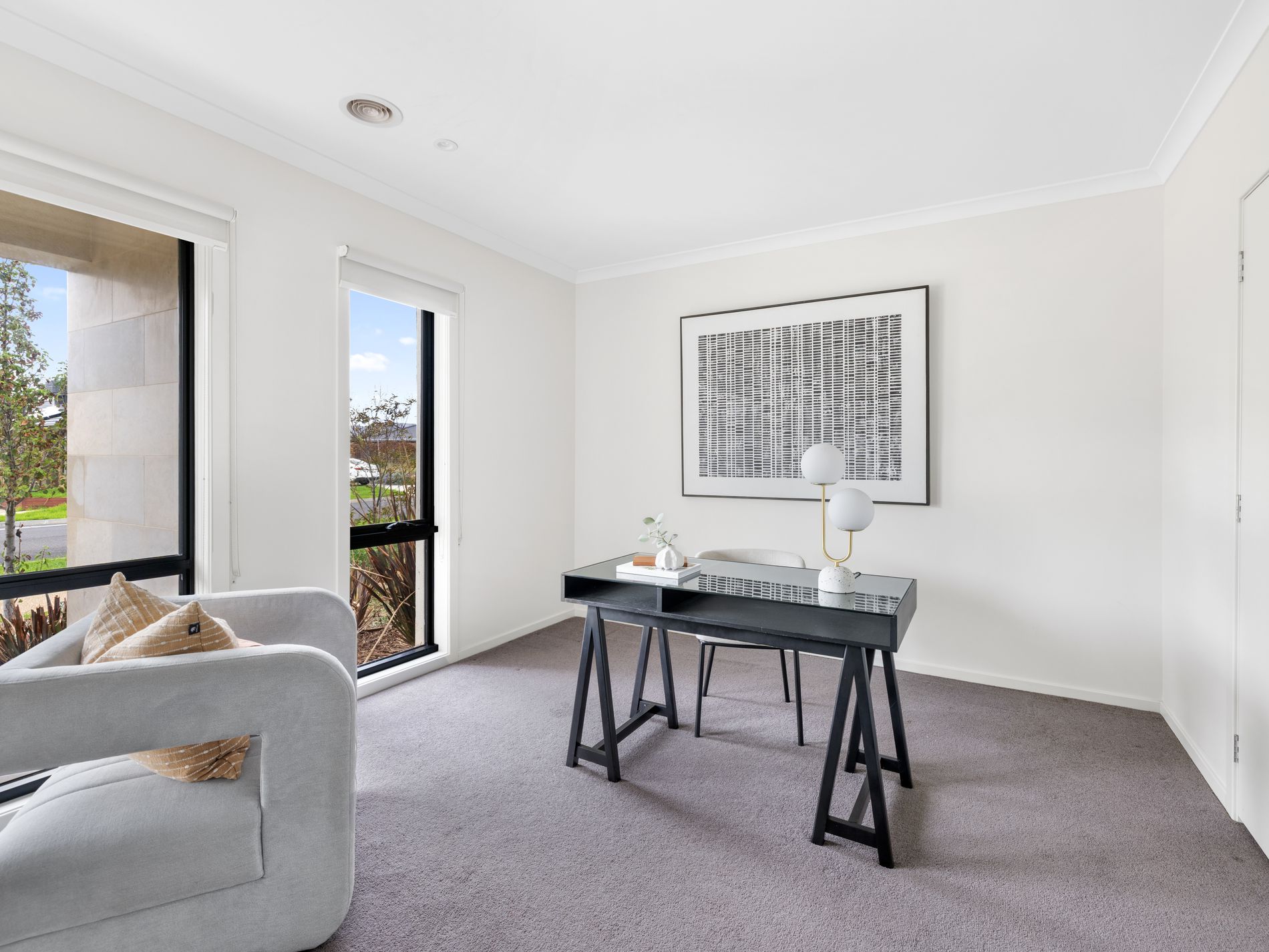 25 Wireless Drive, Aintree