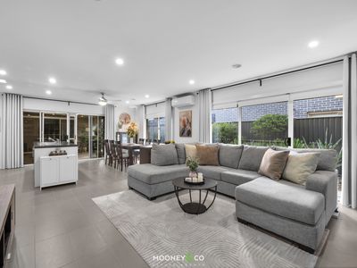 10 Aspect Lane, Cranbourne North