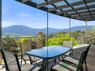 21 Ranch Road, Tawonga South