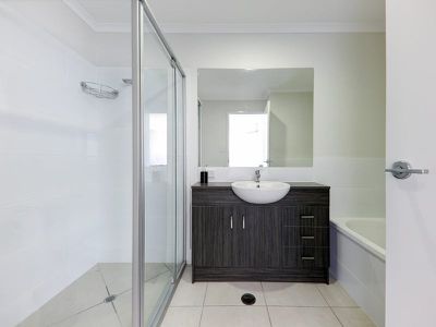 46 / 1 Hibbertia Street, Mountain Creek