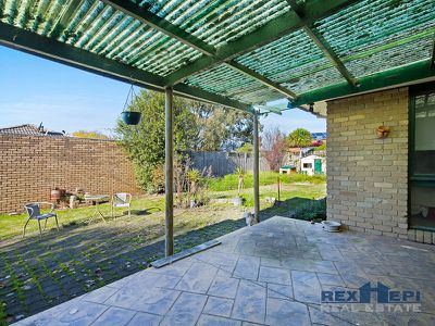 45 Green Valley Crescent, Hampton Park