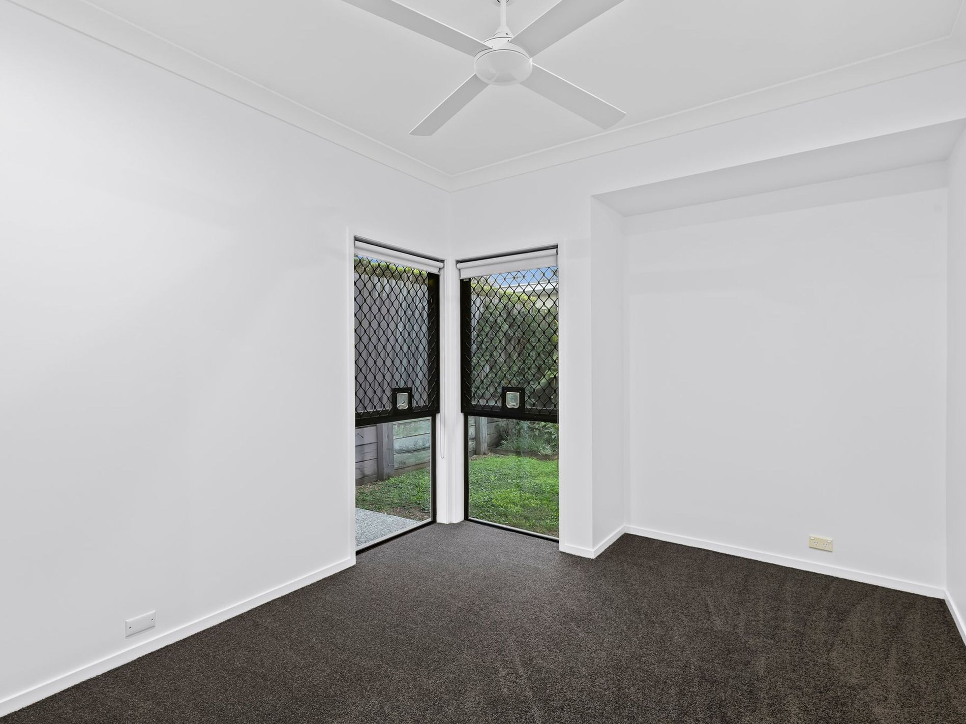 15 Hawksbury Crescent, Wakerley