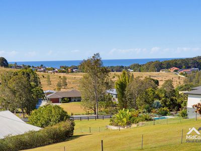 22 Headland Drive, Hallidays Point