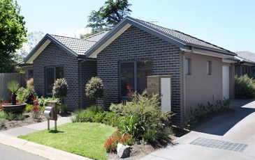 4 / 44 Railway Avenue, Beaconsfield