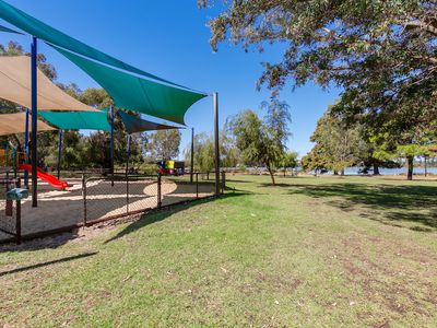 9 / 28 Pollard Street, Glendalough