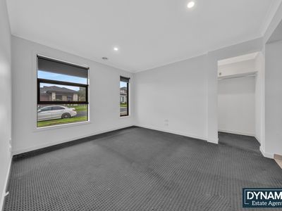 38 Ramornie Loop, Wollert