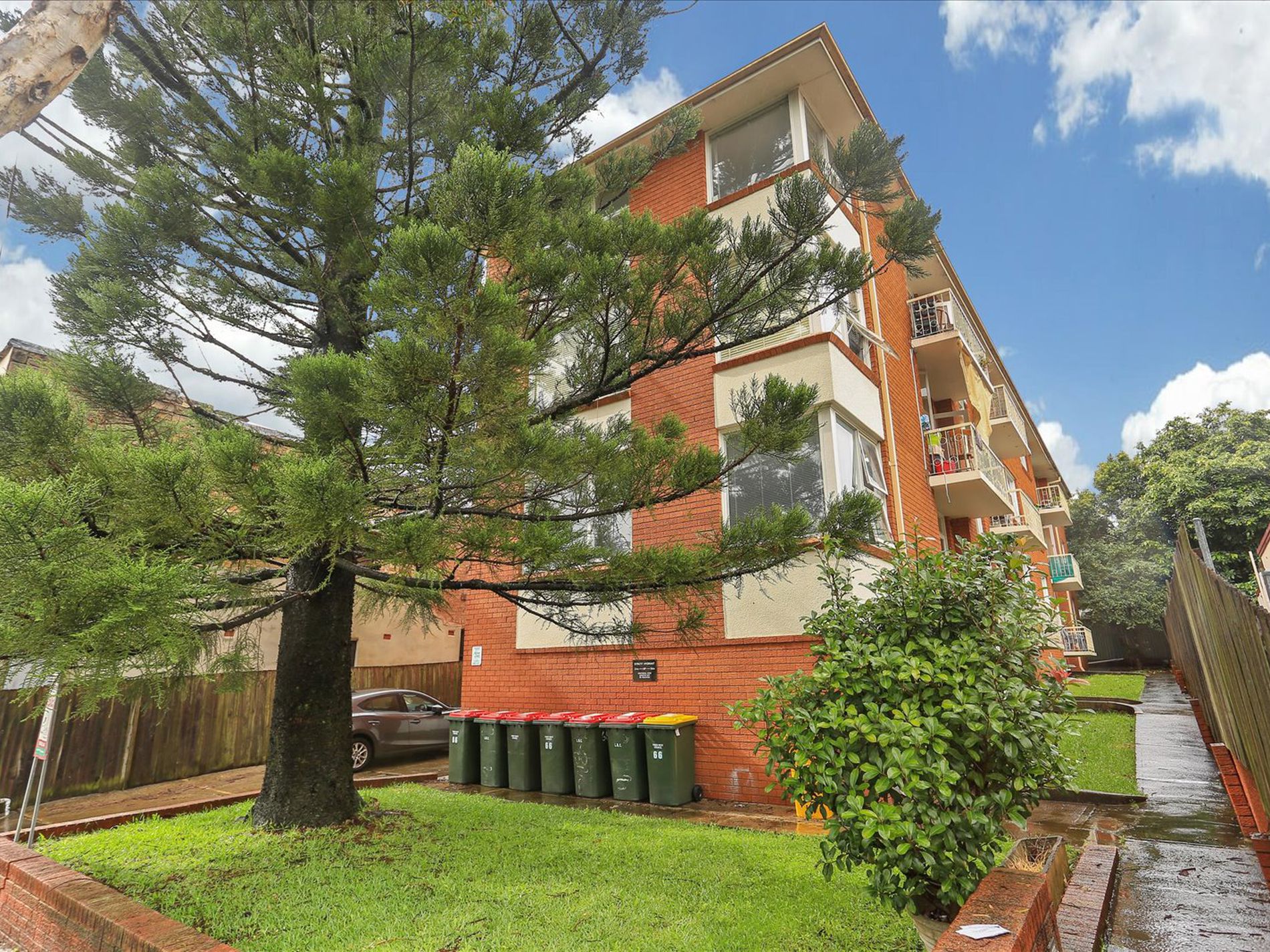 12 / 66 Macauley Street, Leichhardt