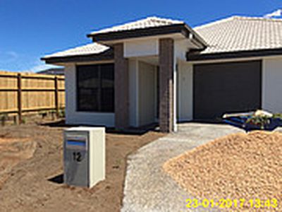 1 / 12 Serengetti Street, Harristown