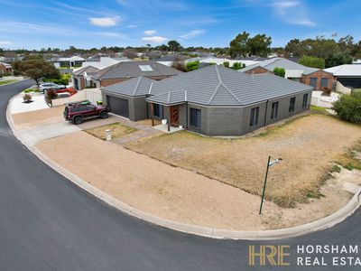5 Hughes Street, Horsham