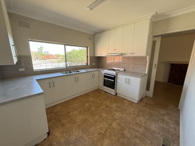54 Coolah Street, Griffith