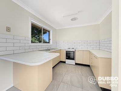 6 Furlong Street, Dubbo