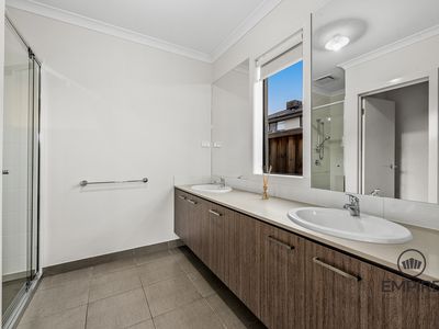 4 Pablo Drive, Clyde North