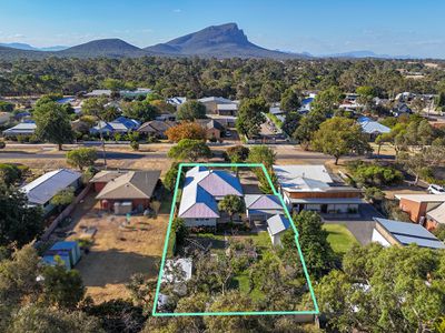 99 Wills Street, Dunkeld