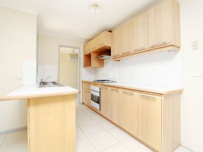 1 Lesley Drive, Hampton Park