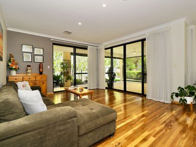 4 Fawkes Way , Baldivis