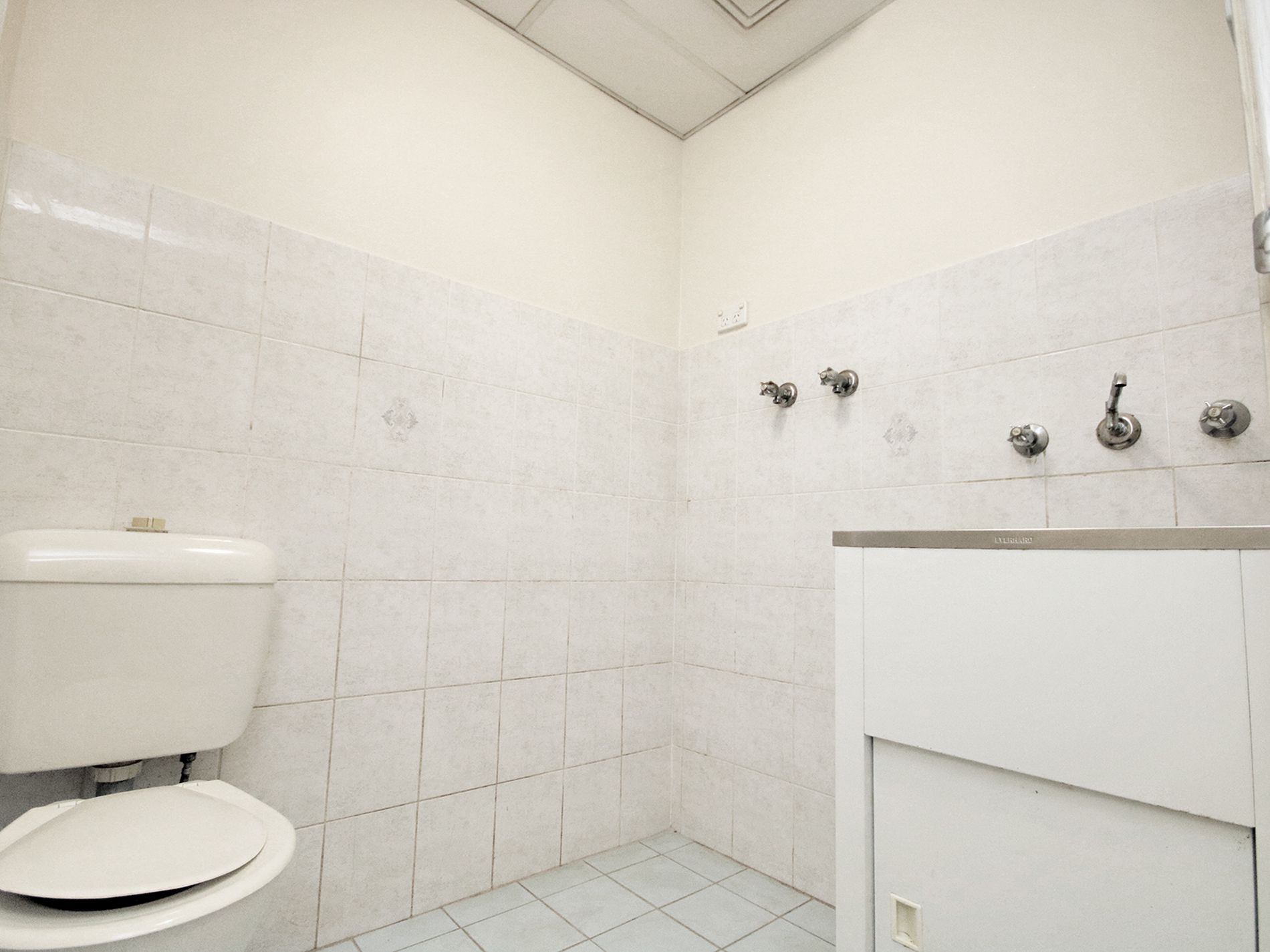 4 / 71 Railway Parade, Lakemba