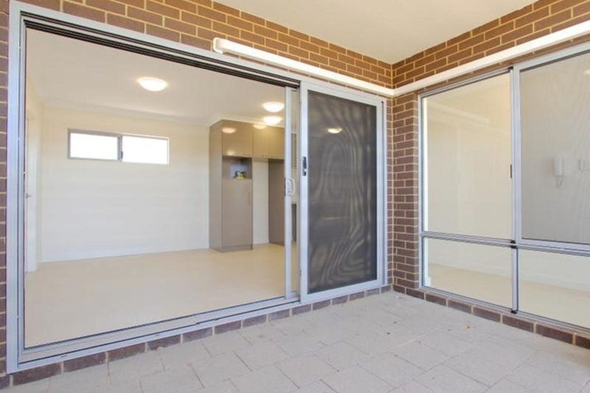70 / 54 Station Street, Cannington