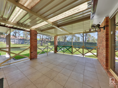 10 Japonica Close, Lake Haven