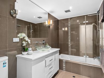 92B / 32 Swann Road, Taringa