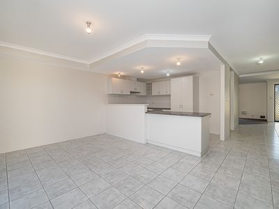 2 / 18 Gibbs Street, East Cannington