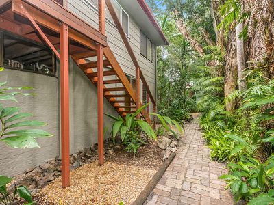 18 Peter Street, South Golden Beach