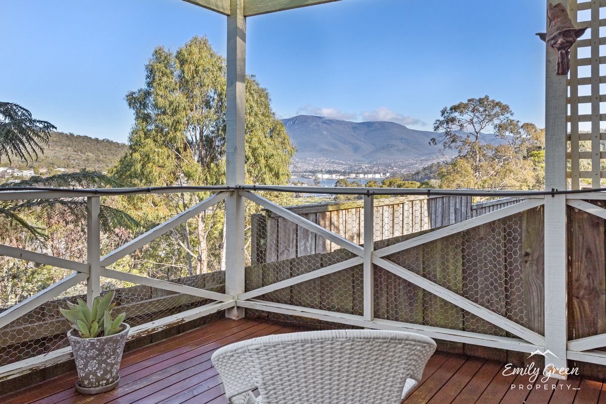 17 Llenroc Street, Geilston Bay
