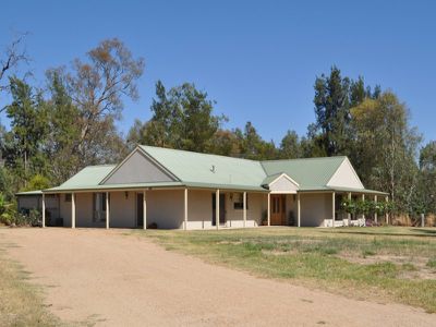 202 Molkentin Road, Jindera
