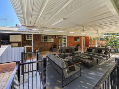 17 Raffles Road, Gray