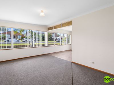 53 Seventh Avenue, Toukley