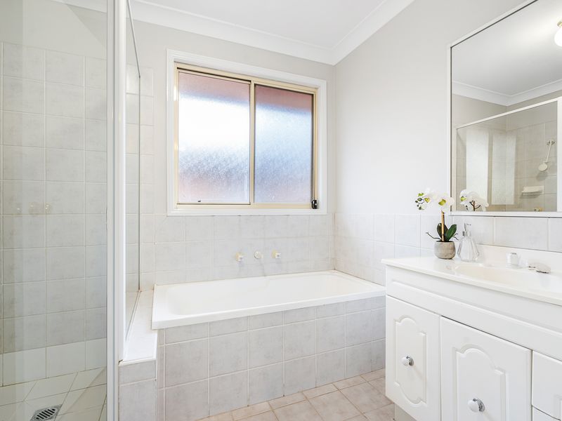 5 Persimmon Way, Glenwood