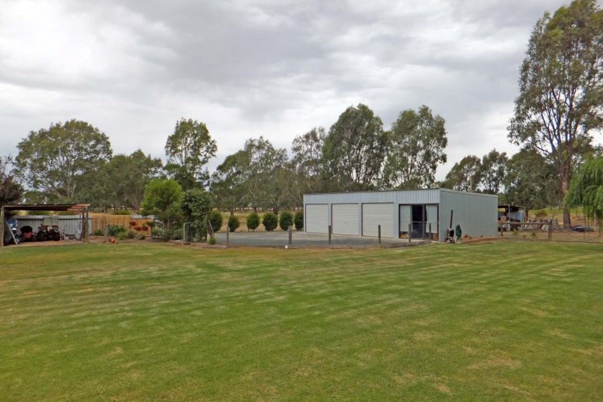 4038 Midland Highway, Stanhope